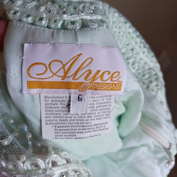 Vintage Alyce Designs Mint Green Beaded Gown - Picture 12 of 12